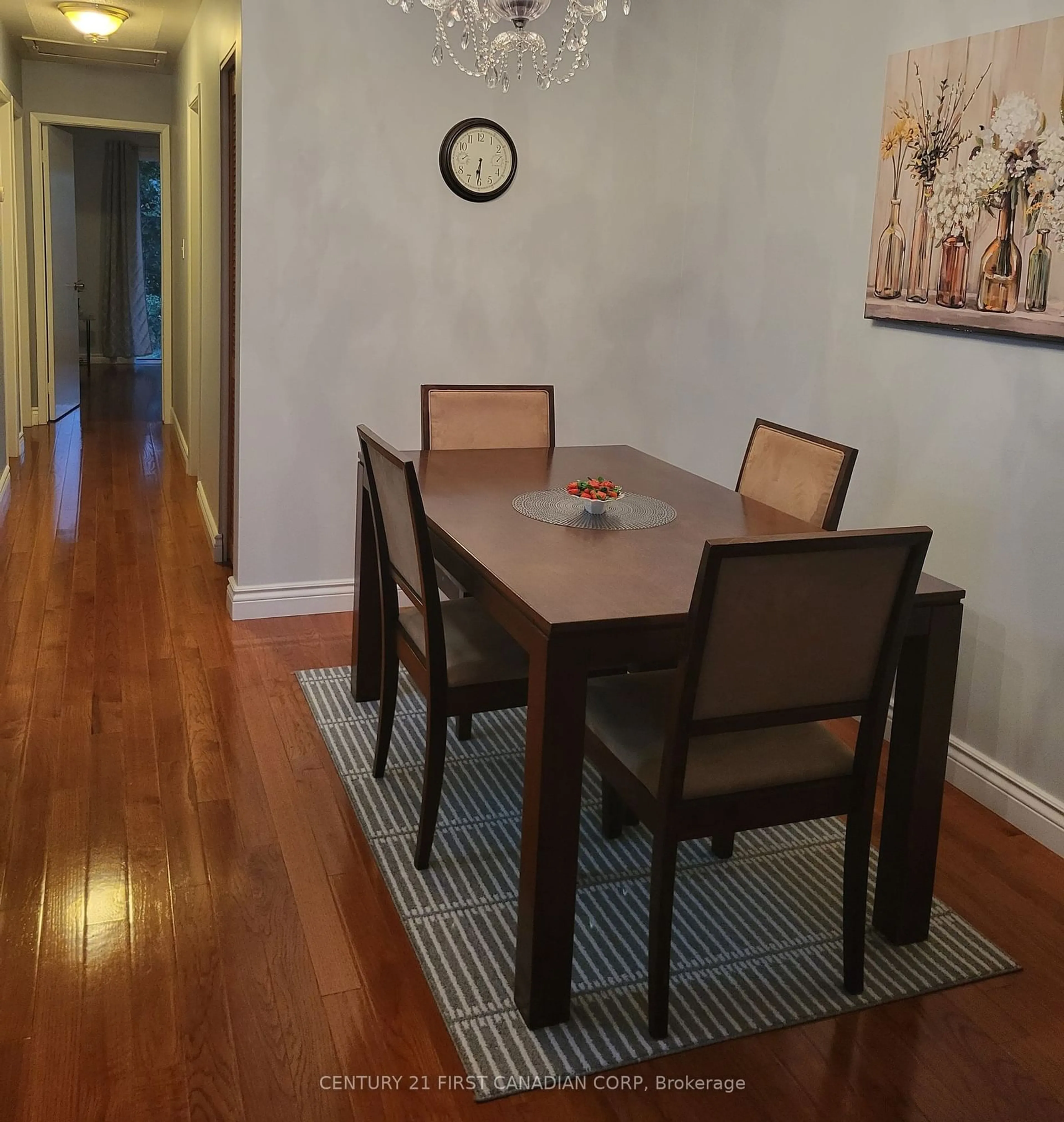 Dining room, wood/laminate floor for 37 Monsarrat Cres, London Ontario N5Y 4X7