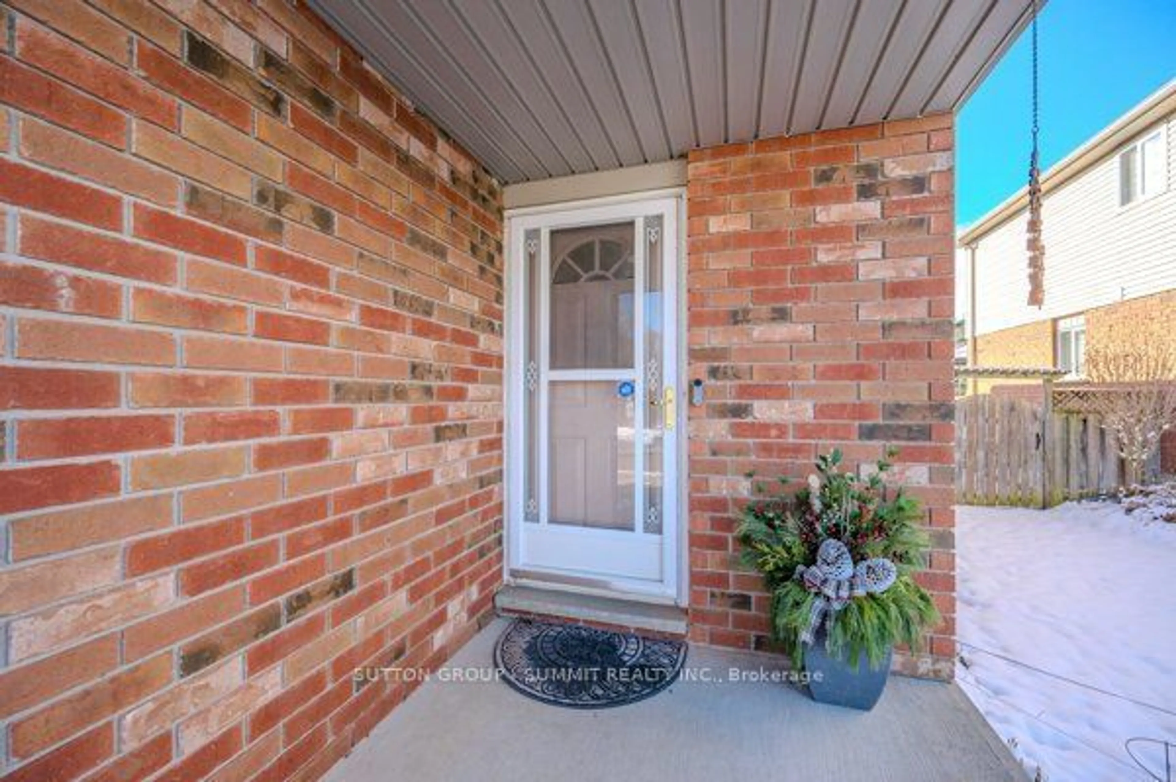 Indoor entryway for 51 COPPER LEAF St, Kitchener Ontario N2E 3T4