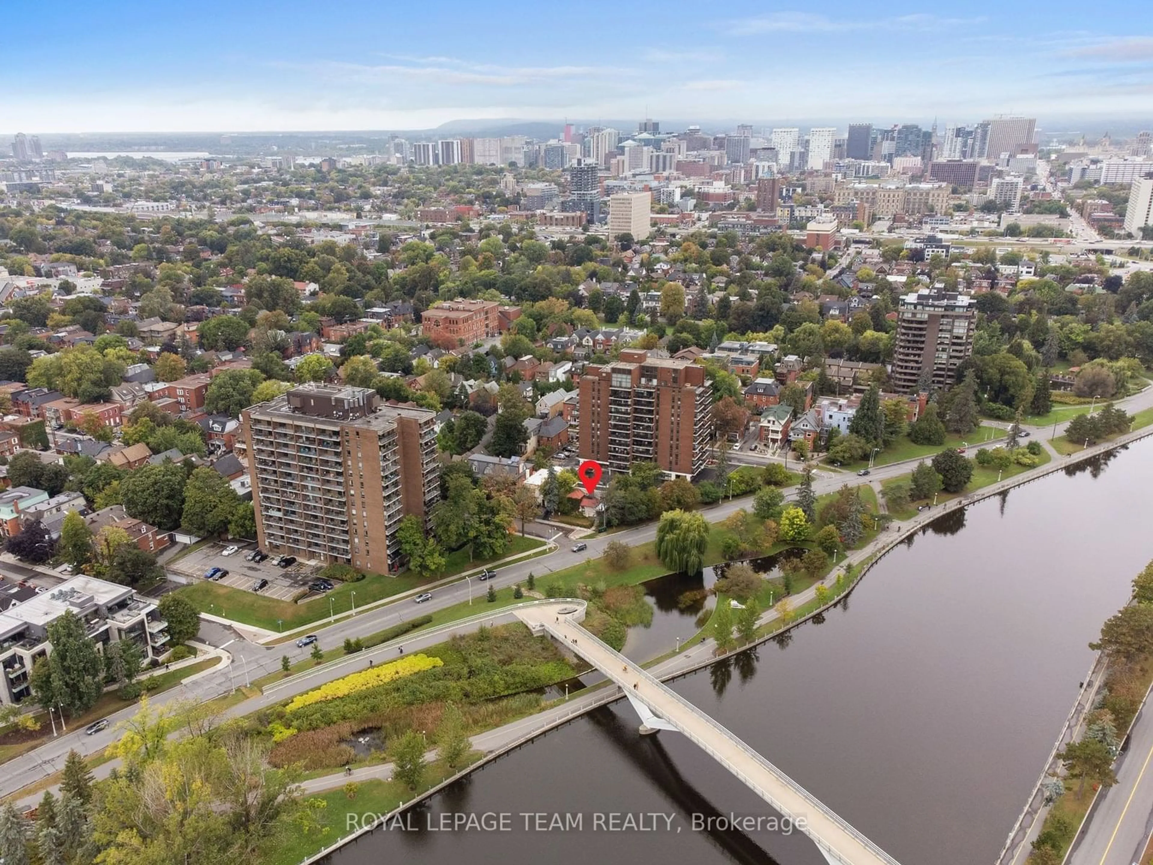 A pic from outside/outdoor area/front of a property/back of a property/a pic from drone, water/lake/river/ocean view for 334 Queen Elizabeth Dr, Glebe - Ottawa East and Area Ontario K1S 3M8