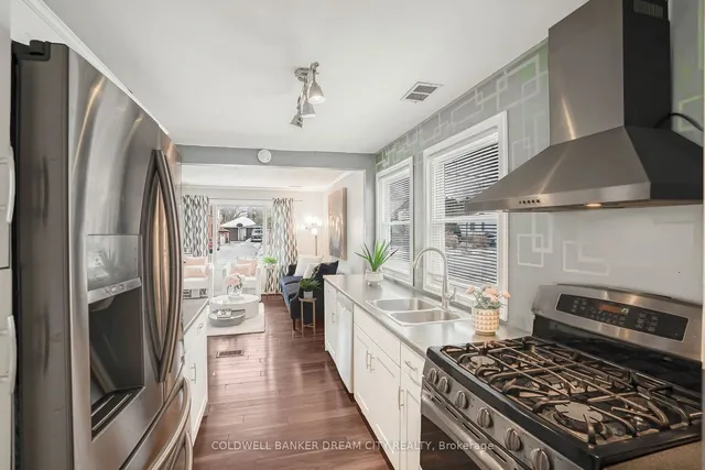 Additional property image - 528 UPPER WENTWORTH St
