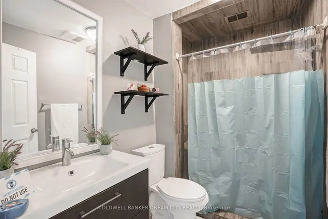 Additional property image - 528 UPPER WENTWORTH St