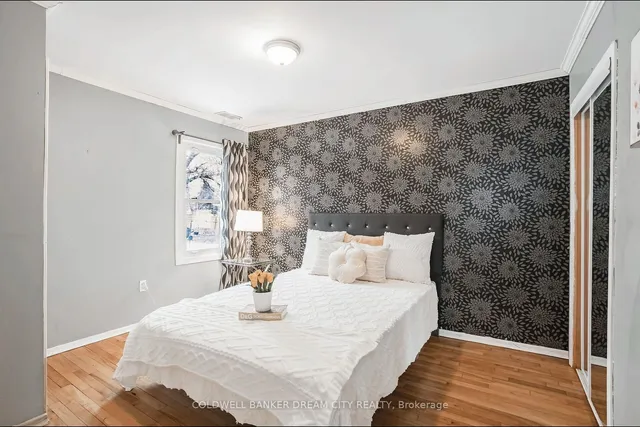 Additional property image - 528 UPPER WENTWORTH St