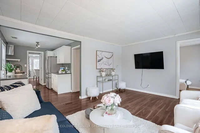 Additional property image - 528 UPPER WENTWORTH St