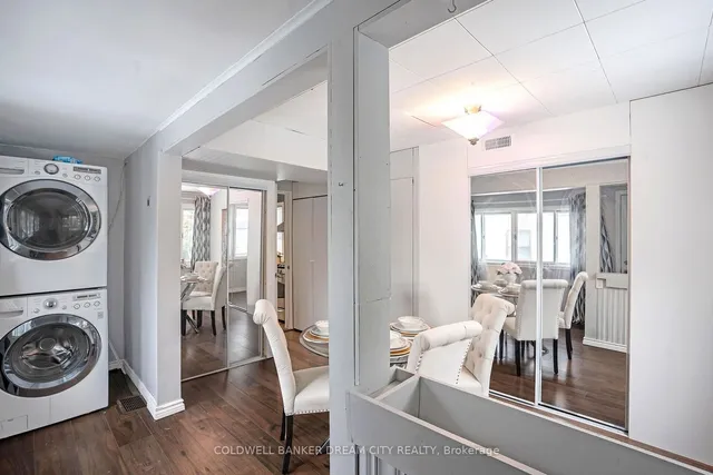 Additional property image - 528 UPPER WENTWORTH St