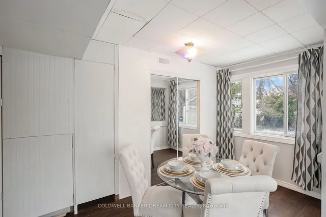 Additional property image - 528 UPPER WENTWORTH St