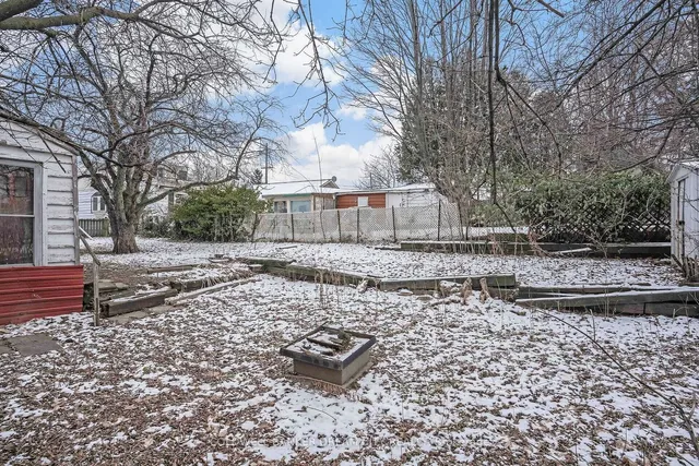 Additional property image - 528 UPPER WENTWORTH St