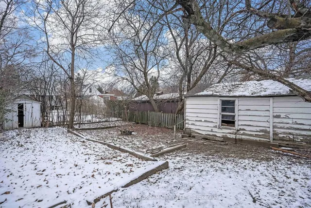 Additional property image - 528 UPPER WENTWORTH St