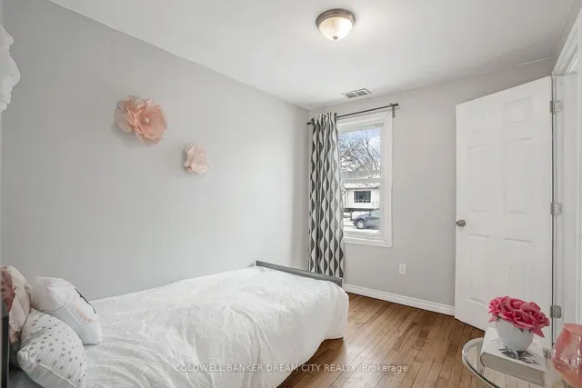 Additional property image - 528 UPPER WENTWORTH St