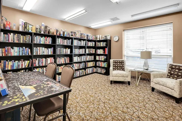 Additional property image - 3000 Creekside Dr Unit 807