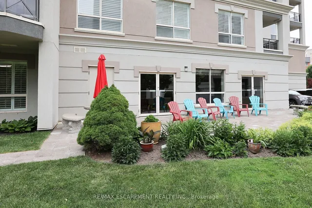 Additional property image - 3000 Creekside Dr Unit 807