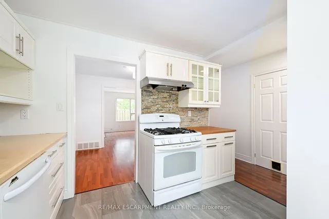 Additional property image - 250 San Francisco Ave