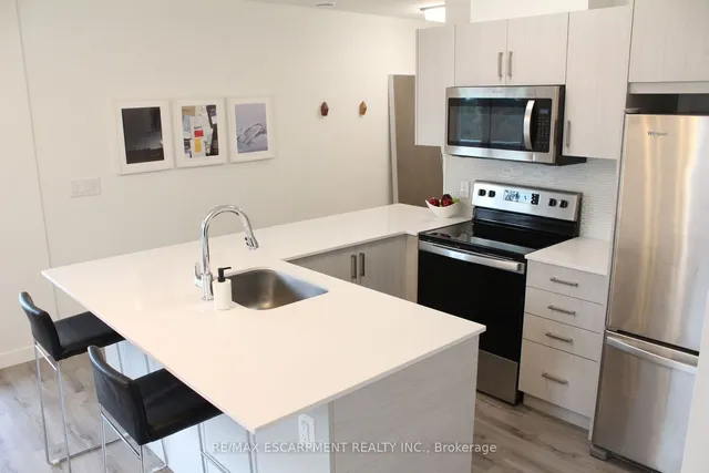 Additional property image - 479 Charlton Ave Unit 308