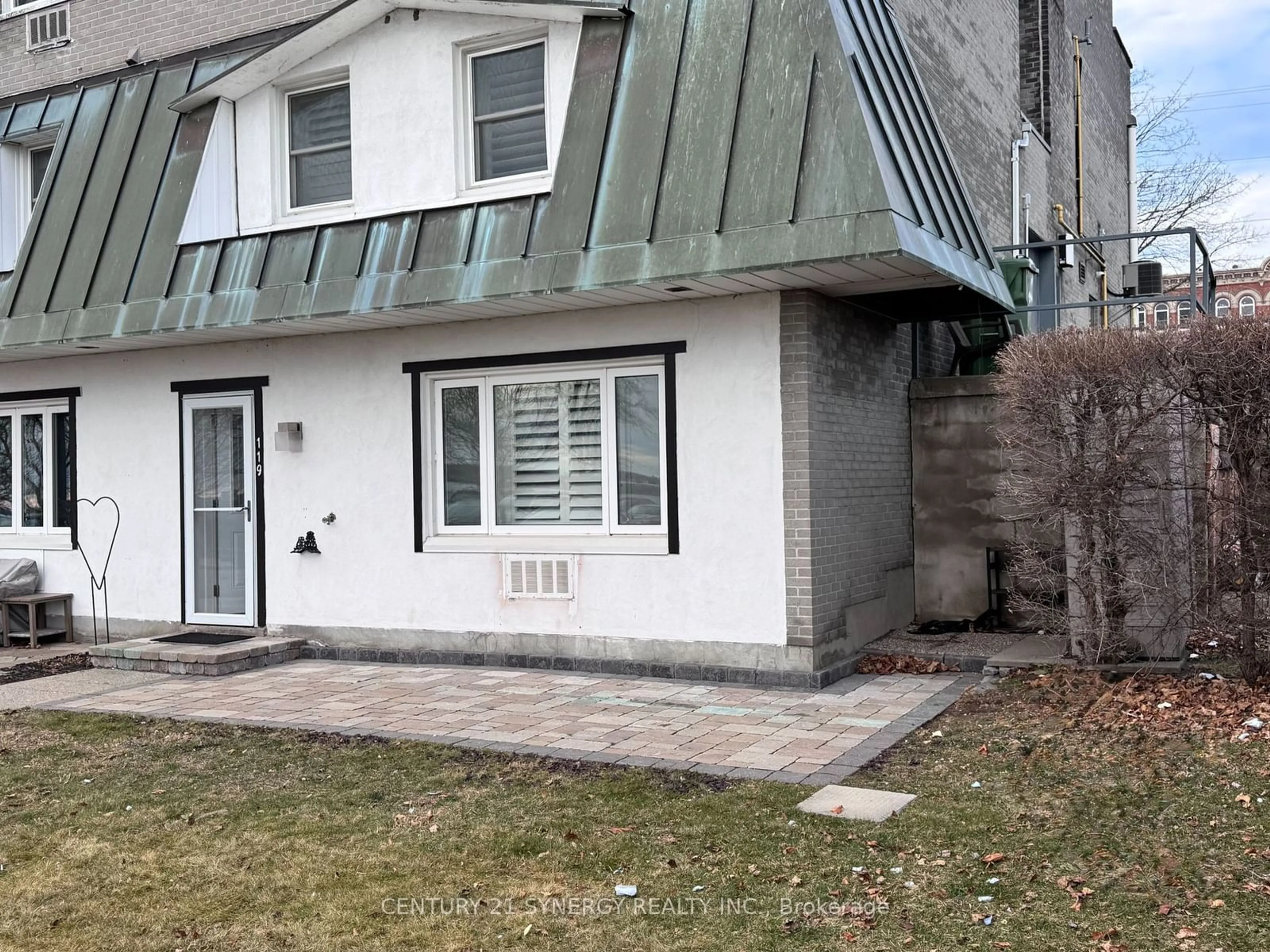 Patio, street for 235 Water St #119, Prescott Ontario K0E 1T0