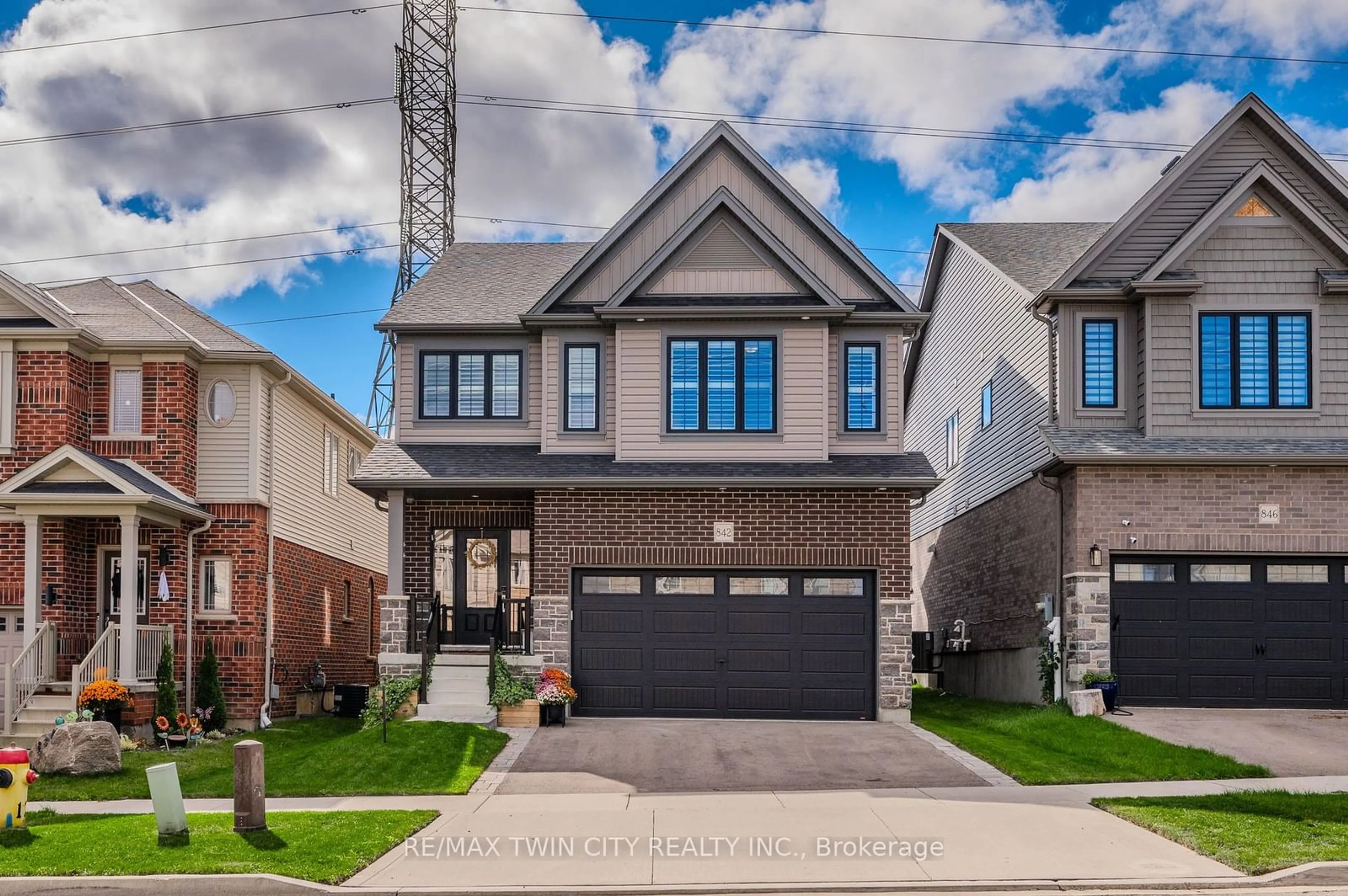 Home with brick exterior material, street for 842 Robert Ferrie Dr, Kitchener Ontario N2R 0B9