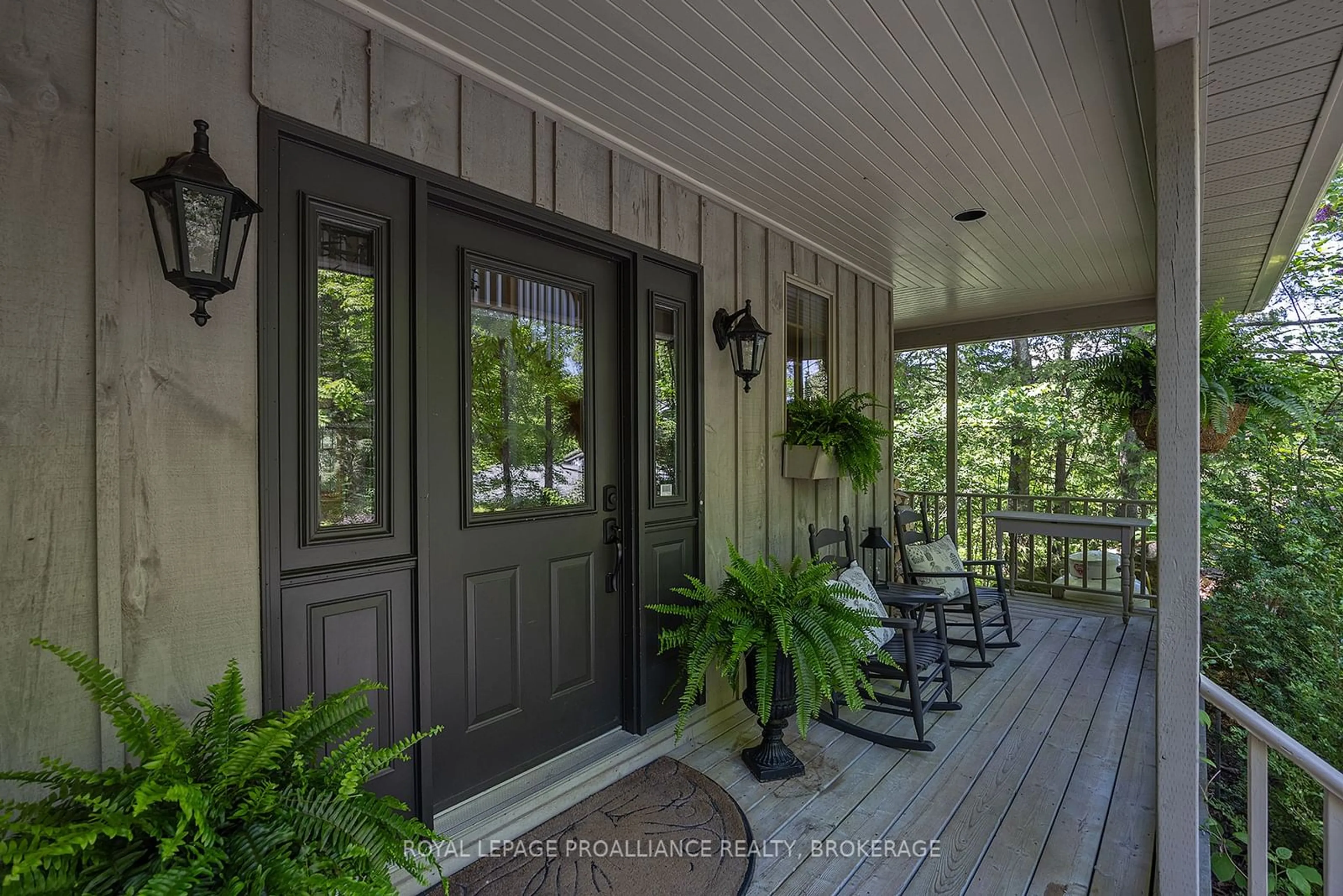 Indoor entryway for 4188 MANGAN Blvd, Kingston Ontario K0H 2N0