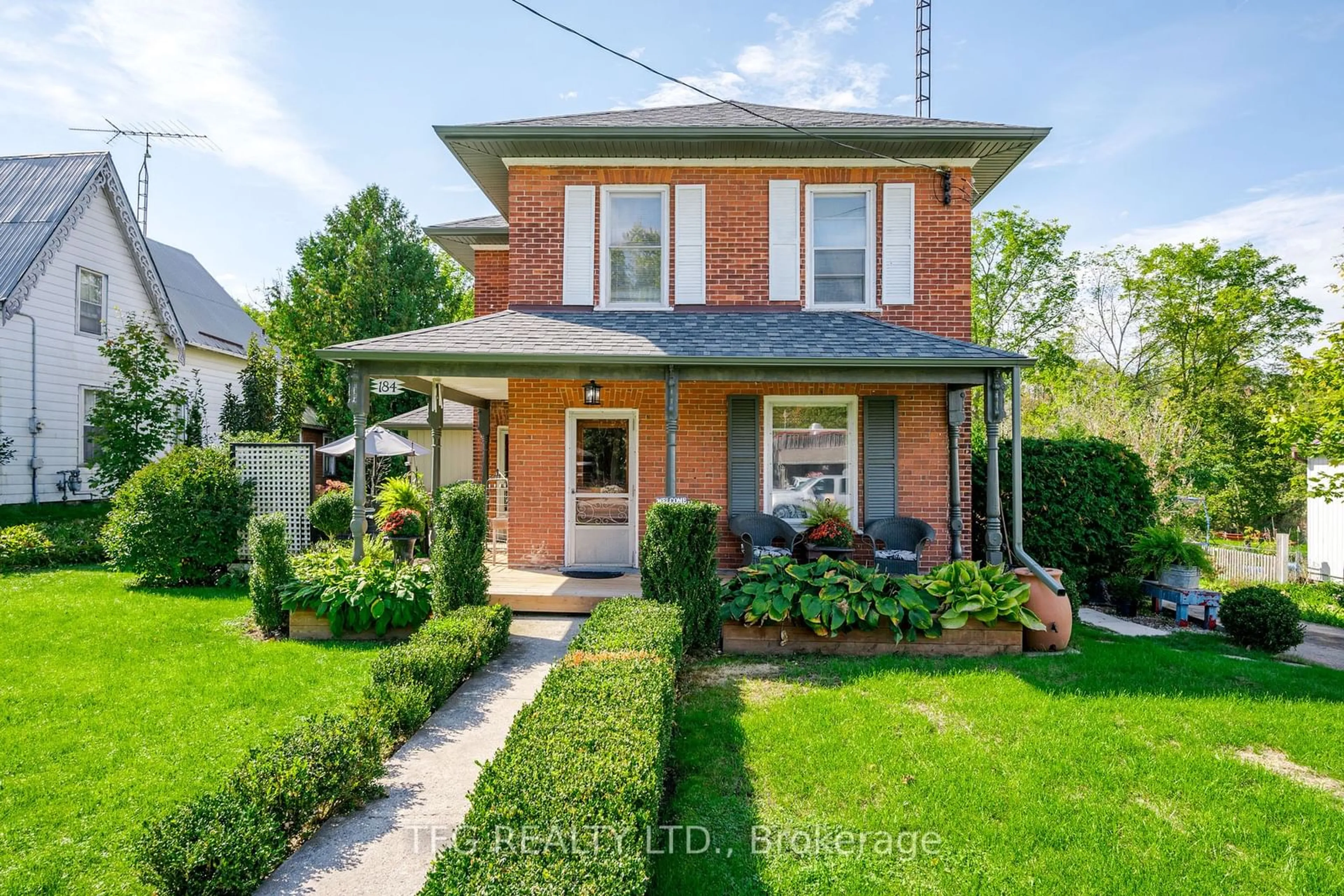 Home with brick exterior material, street for 184 County 28 Rd, Cavan Monaghan Ontario K0L 1B0