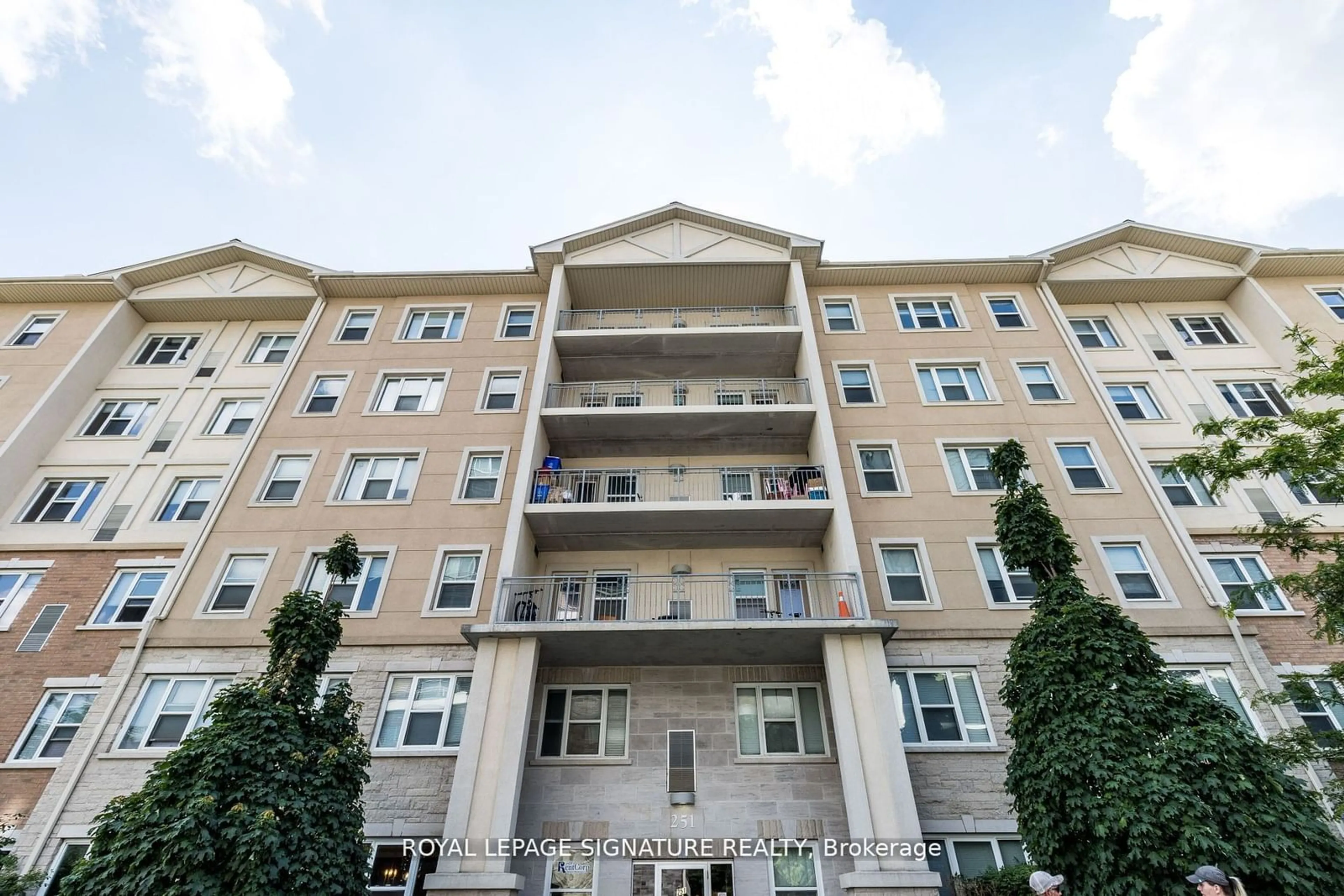 Patio, building for 251 Lester St #506, Waterloo Ontario N2L 3W6