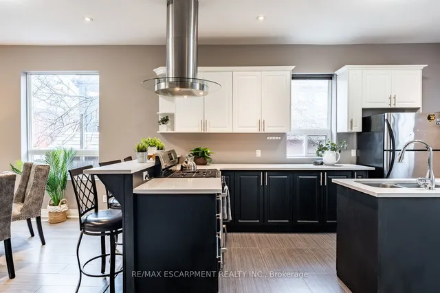 Additional property image - 57 Century St