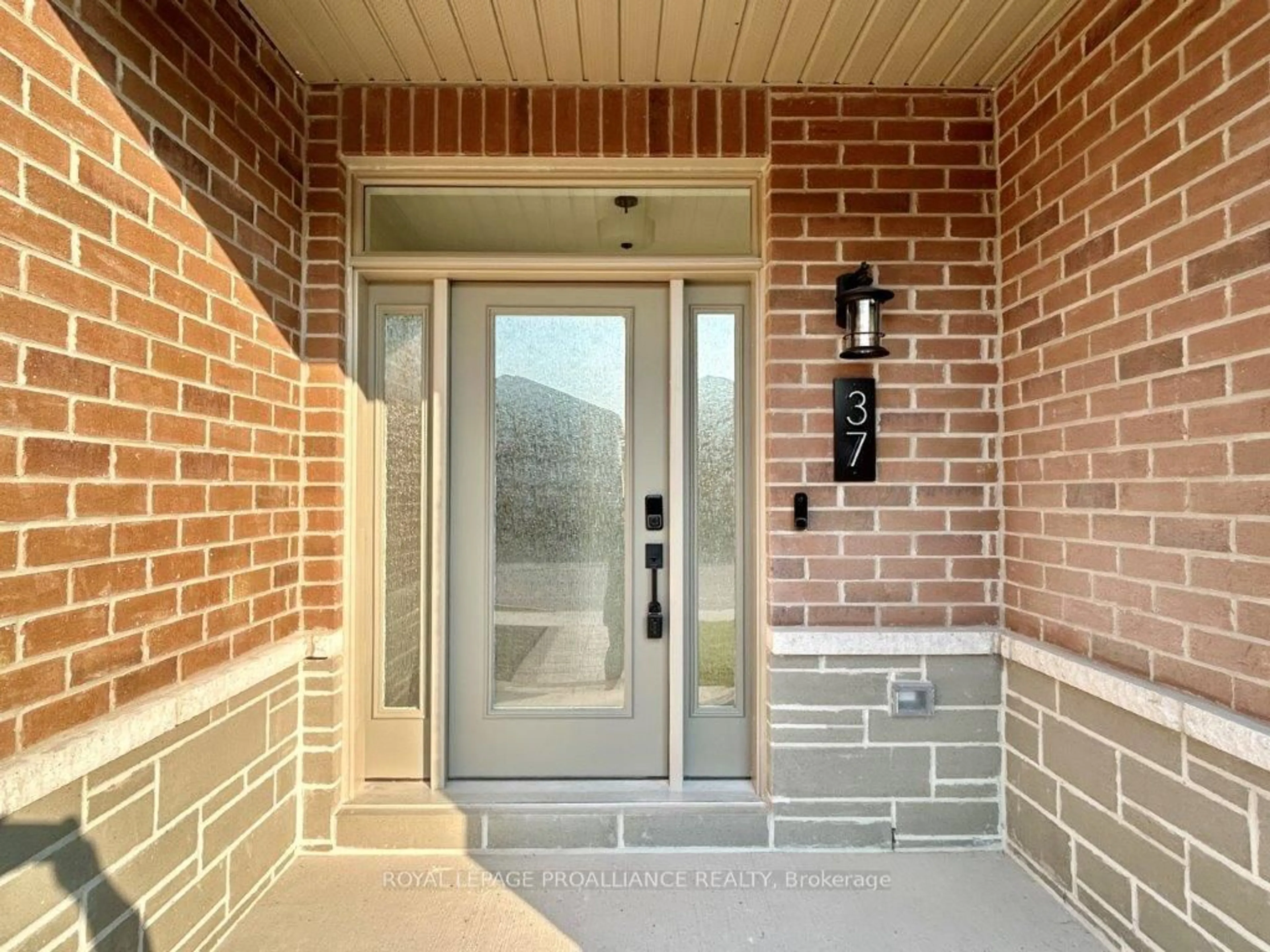 Home with brick exterior material, street for 37 Athabaska Dr, Belleville Ontario K8N 0T1