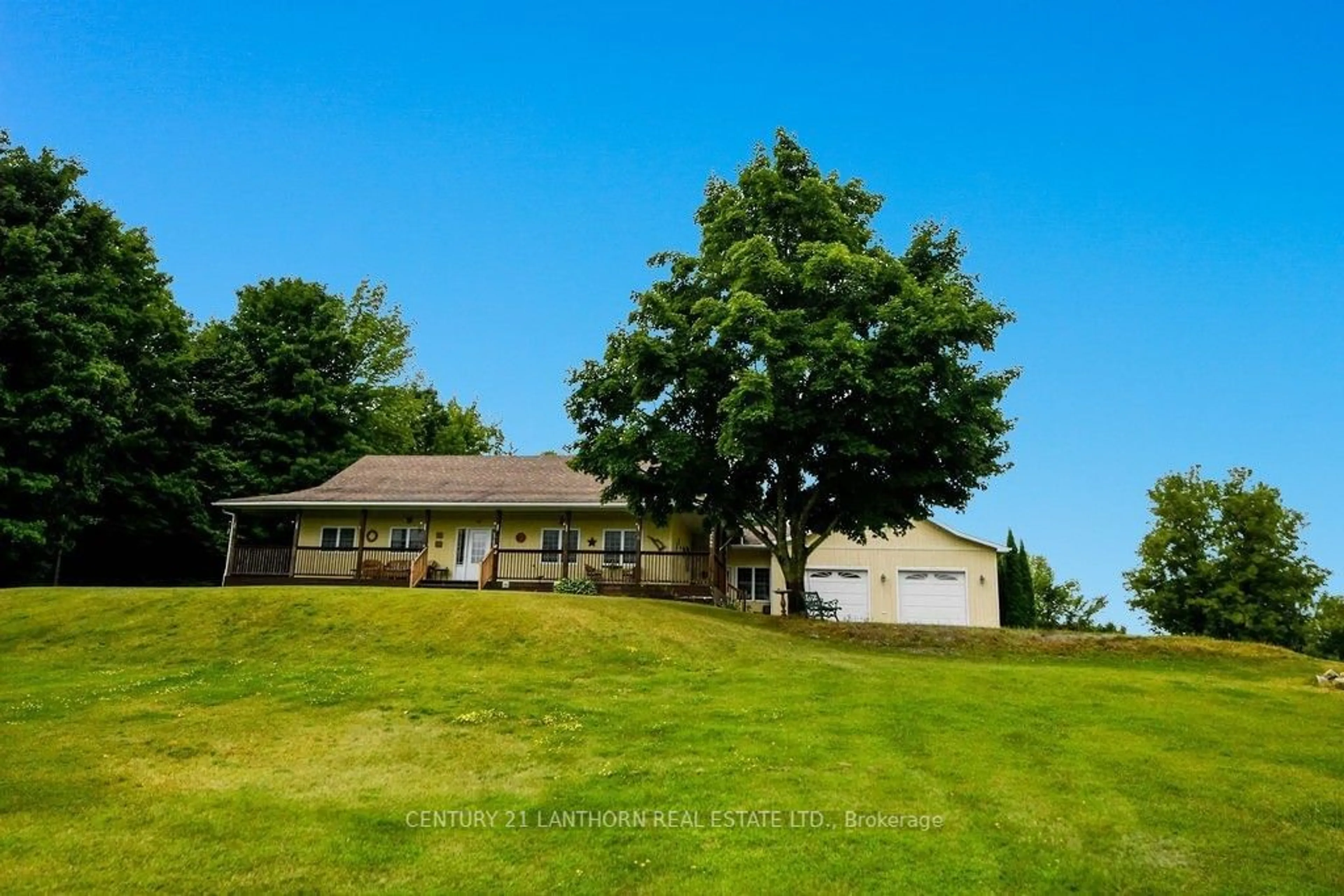 A pic from outside/outdoor area/front of a property/back of a property/a pic from drone, water/lake/river/ocean view for 82 Livingwood Cres, Madoc Ontario K0K 2K0