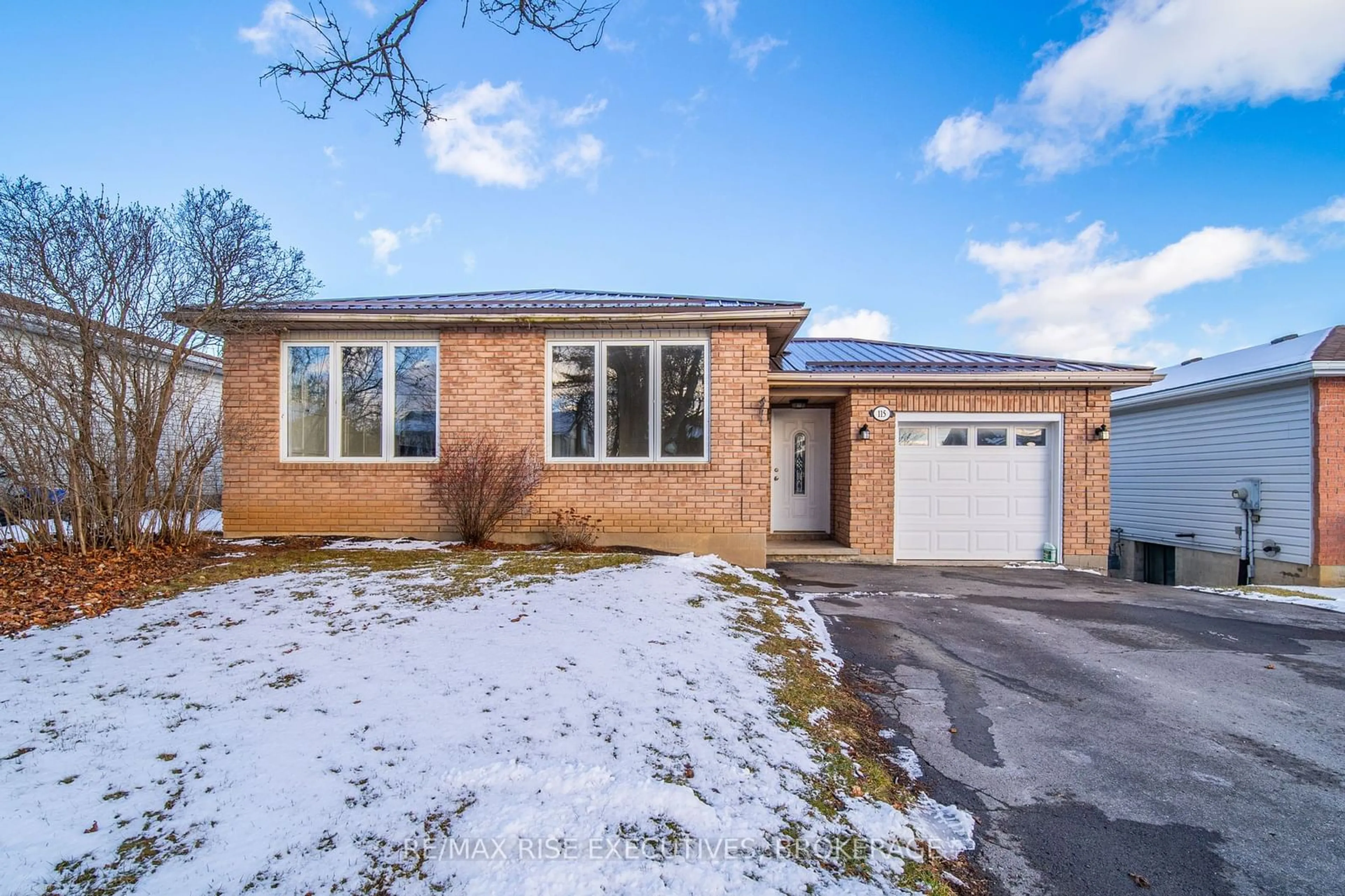 Home with brick exterior material, street for 115 University Ave, Belleville Ontario K8N 4Y4