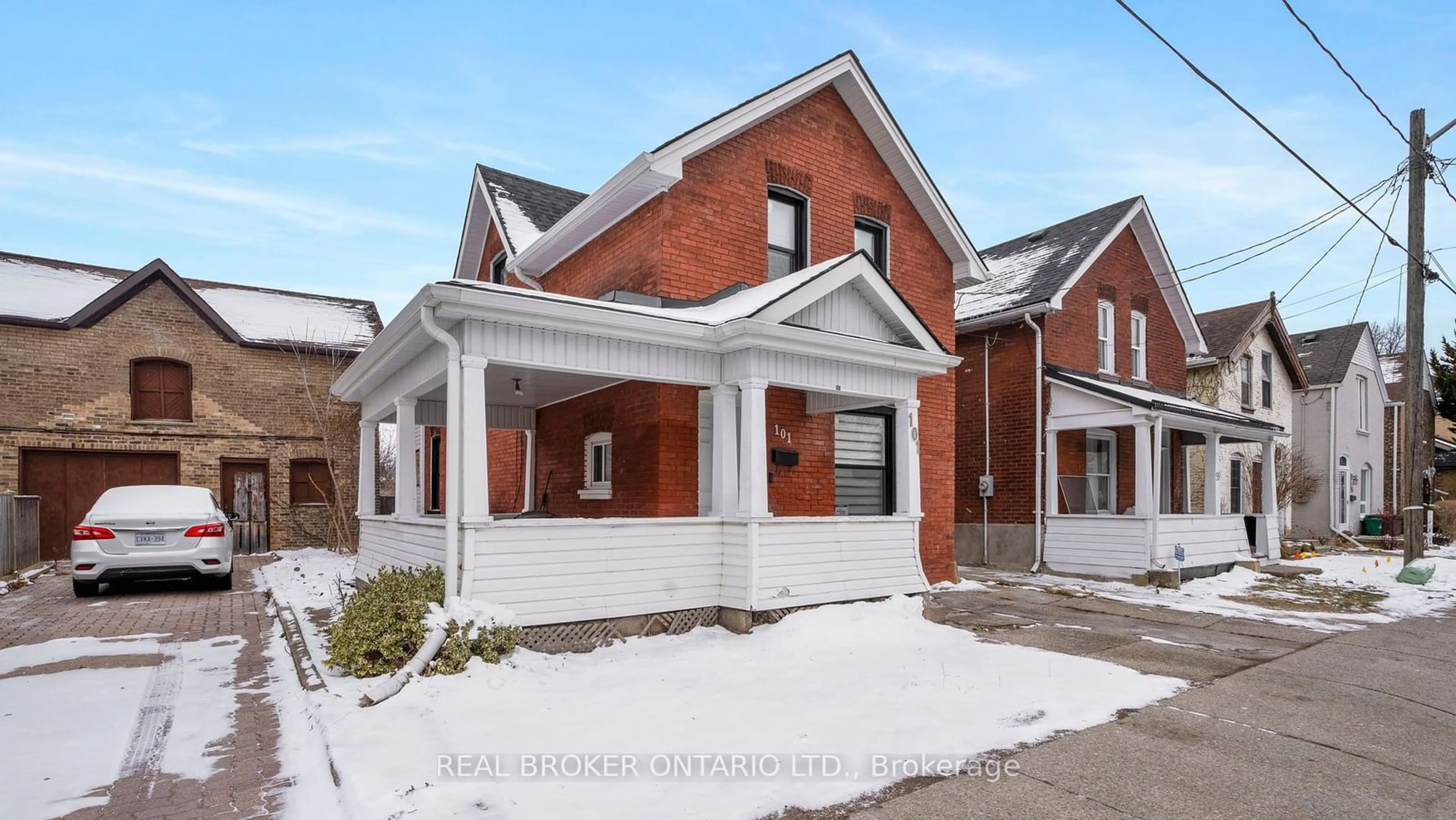 Home with brick exterior material, street for 101 Murray St, Brantford Ontario N3S 5P3