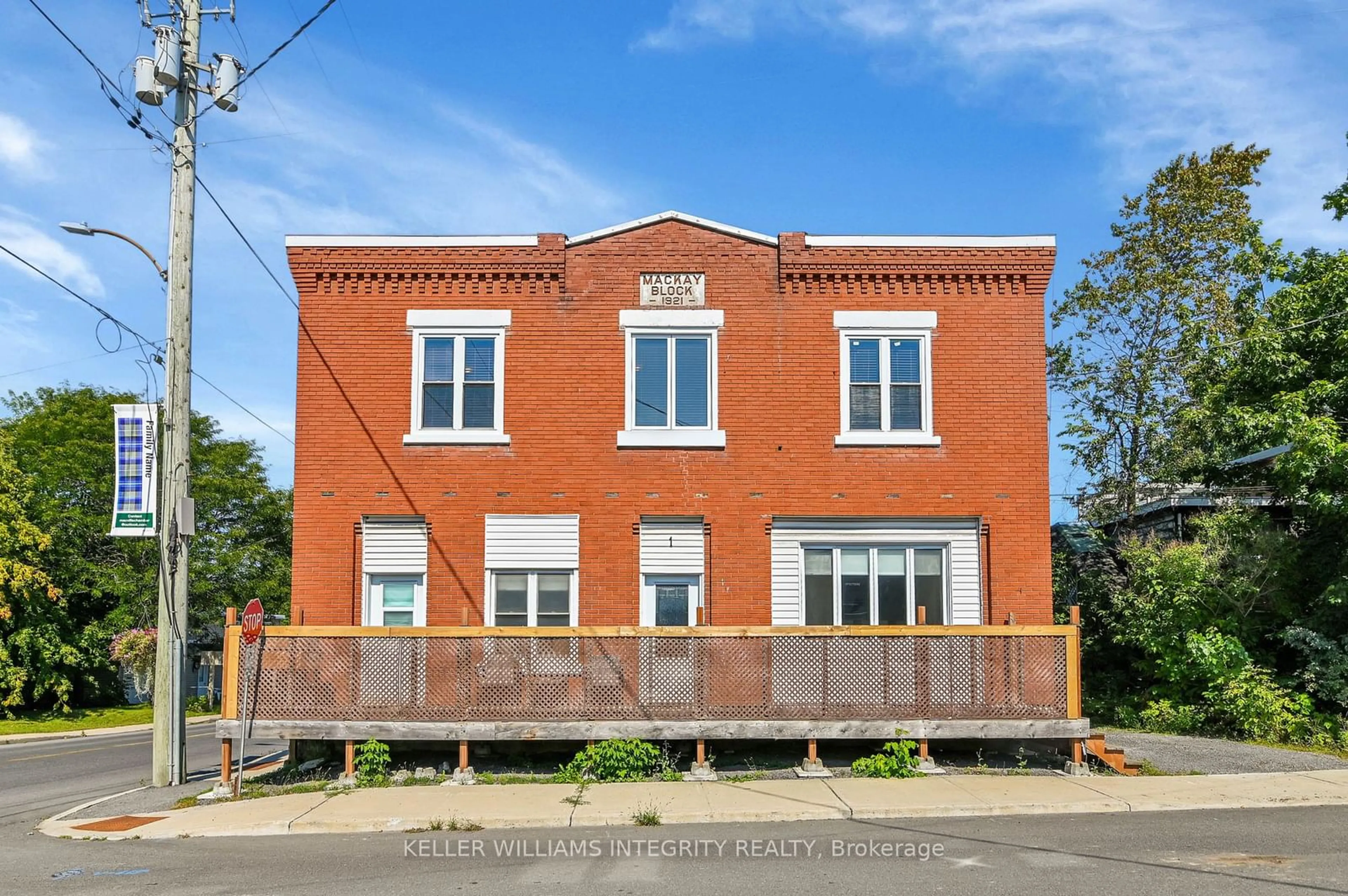 Home with brick exterior material, building for 1 MECHANIC St, North Glengarry Ontario K0C 1T0