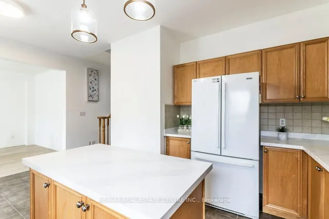 Additional property image - 252 Thorner Dr
