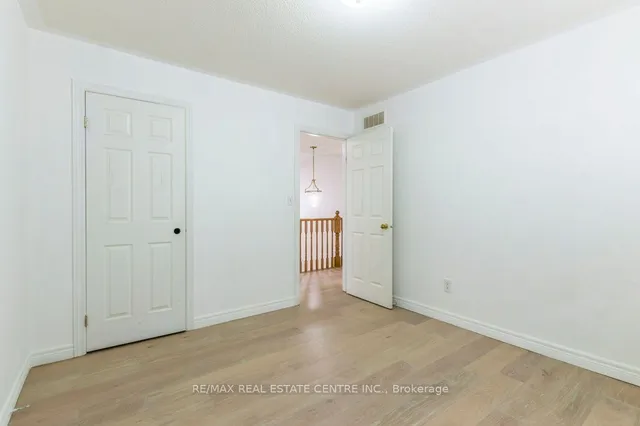 Additional property image - 252 Thorner Dr