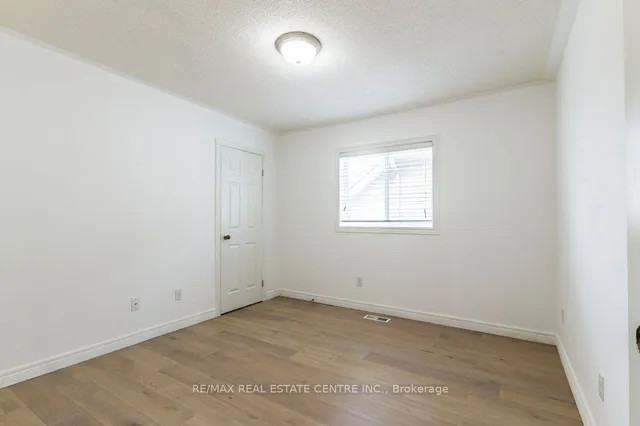 Additional property image - 252 Thorner Dr