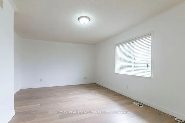 Additional property image - 252 Thorner Dr