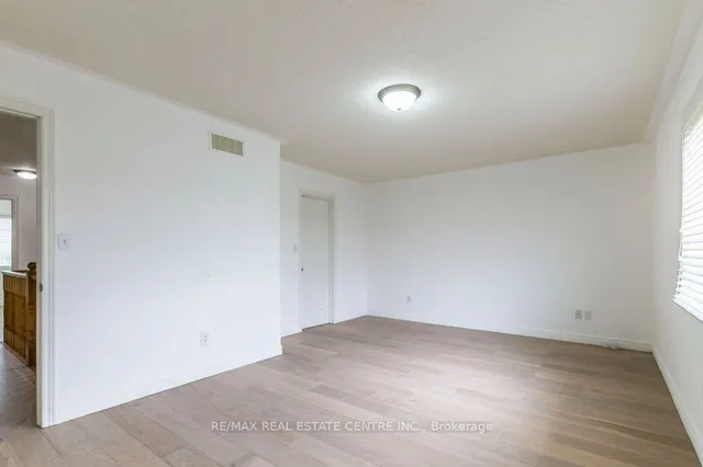 Additional property image - 252 Thorner Dr