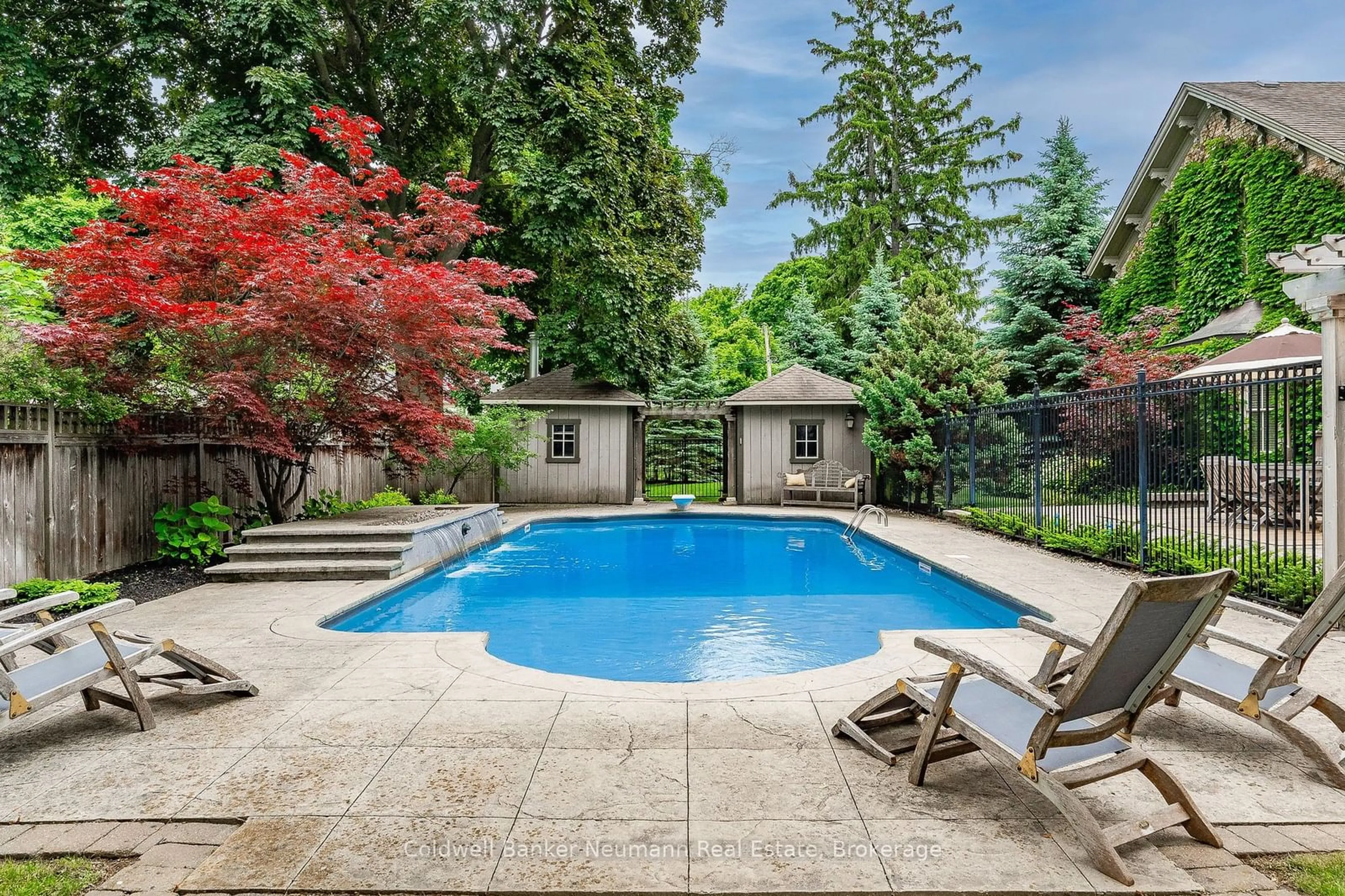 Pool for 66 GRANGE St, Guelph Ontario N1E 2V2