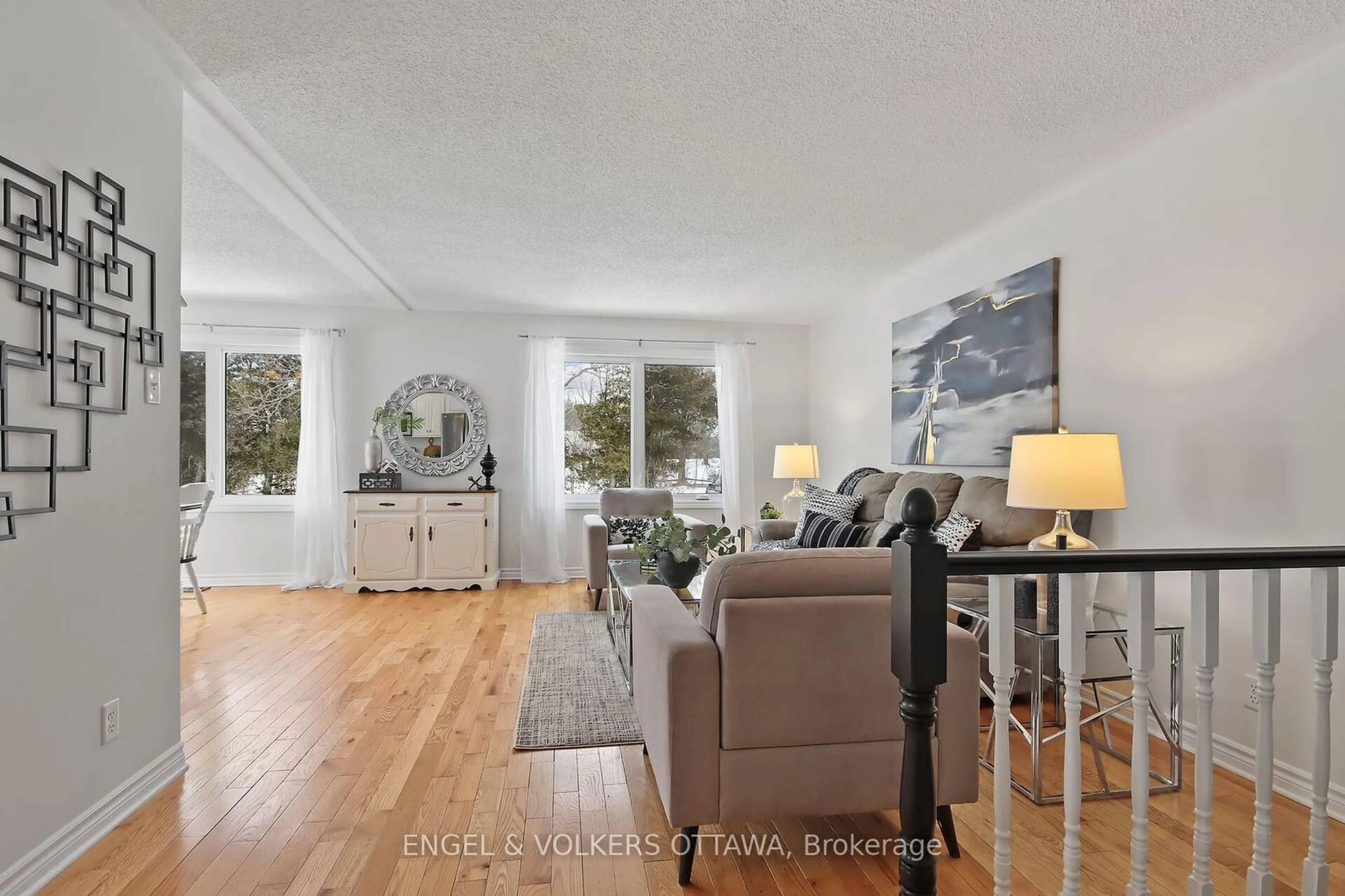 Living room with furniture, unknown for 313 Davis Side Rd, Beckwith Ontario K7A 4S7