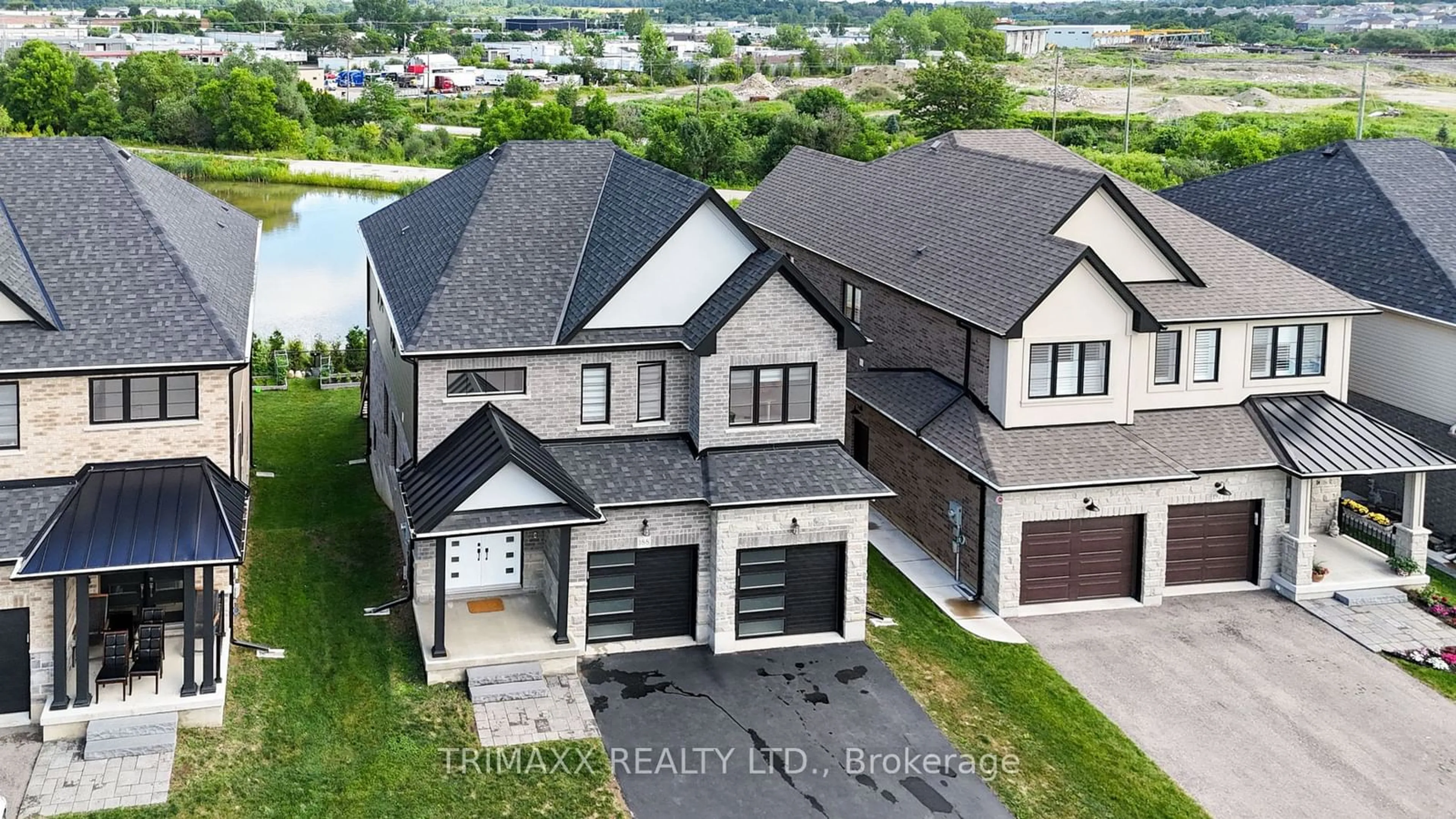 A pic from outside/outdoor area/front of a property/back of a property/a pic from drone, street for 188 Otterbein Rd, Kitchener Ontario N2B 0A8