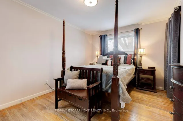 Additional property image - 139 West 3rd St
