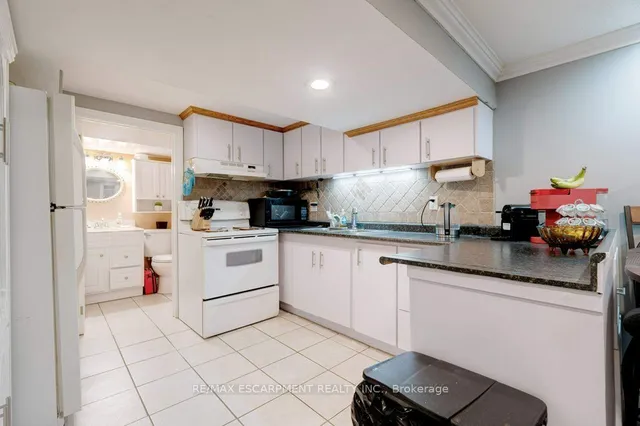 Additional property image - 139 West 3rd St