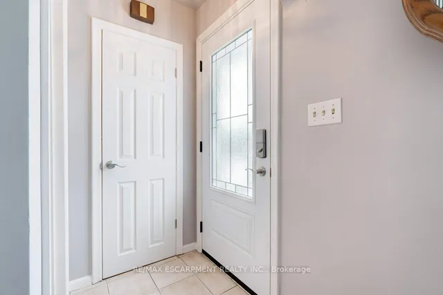 Additional property image - 139 West 3rd St