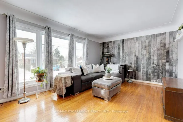 Additional property image - 139 West 3rd St