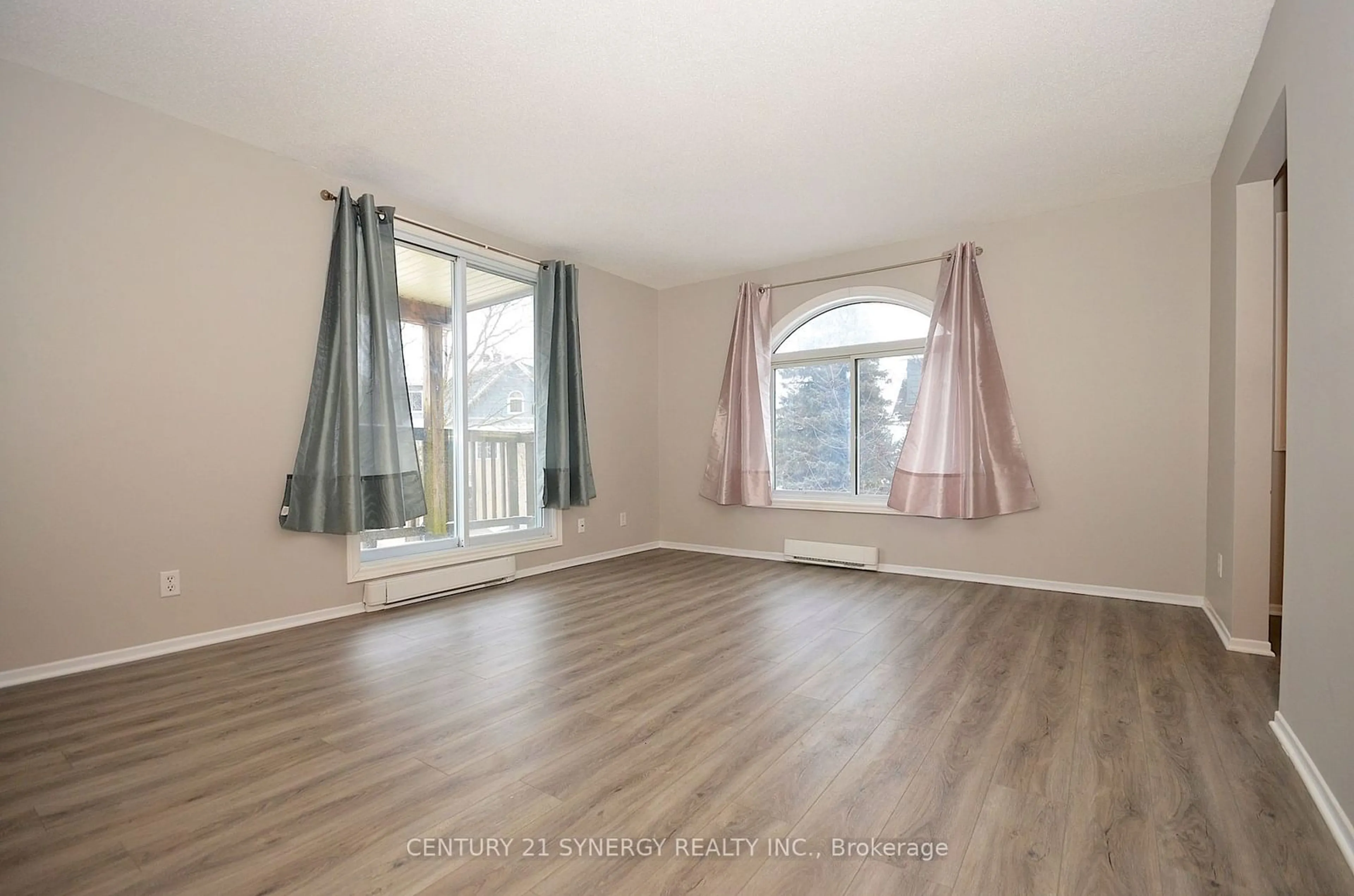 A pic of a room for 1018 Tanguay Crt, Kanata Ontario K2L 3X6