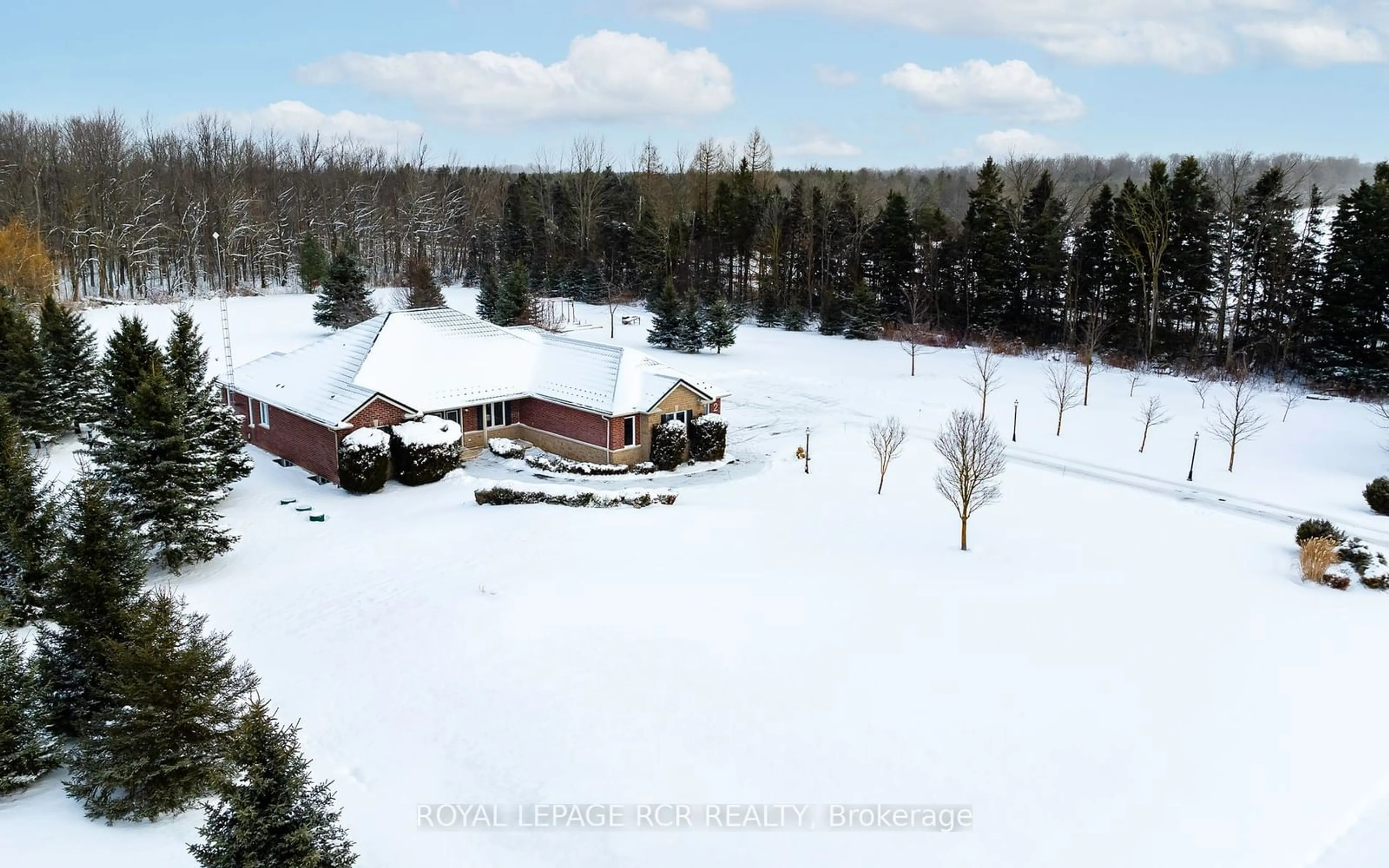 A pic from outside/outdoor area/front of a property/back of a property/a pic from drone, mountain view for 2 Mt Haven Cres, East Luther Grand Valley Ontario L9W 5Y9