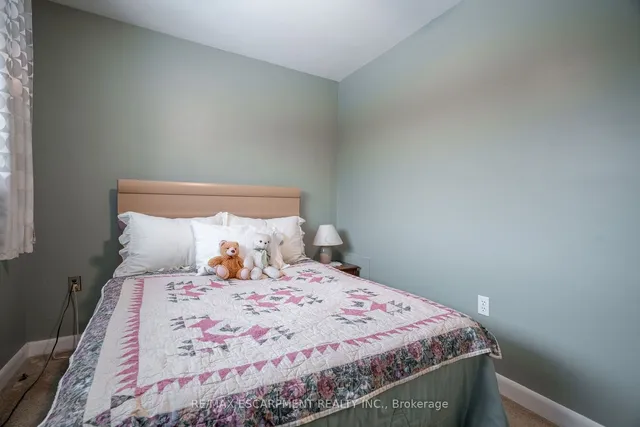 Additional property image - 35 Wildewood Ave