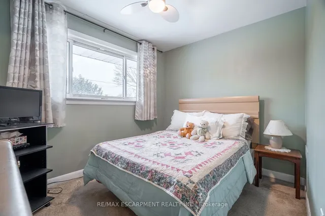 Additional property image - 35 Wildewood Ave