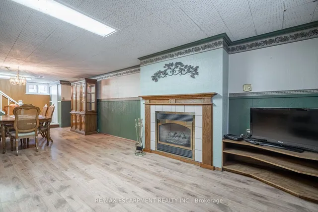 Additional property image - 35 Wildewood Ave