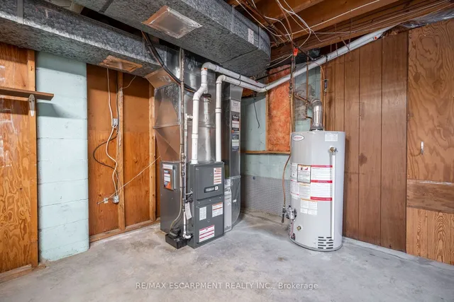 Additional property image - 35 Wildewood Ave