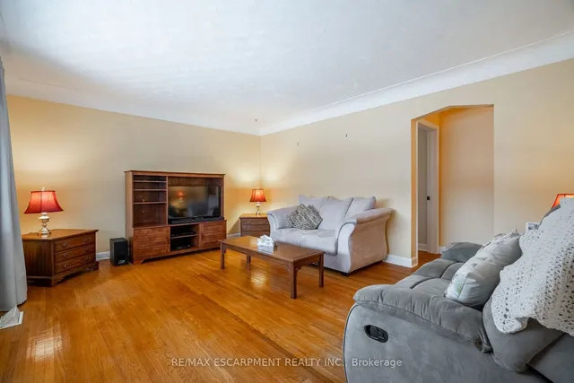 Additional property image - 35 Wildewood Ave