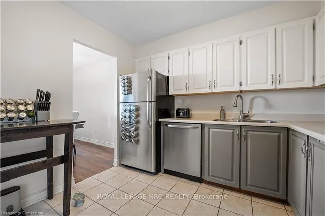 Additional property image - 500 GREEN Rd Unit 1414