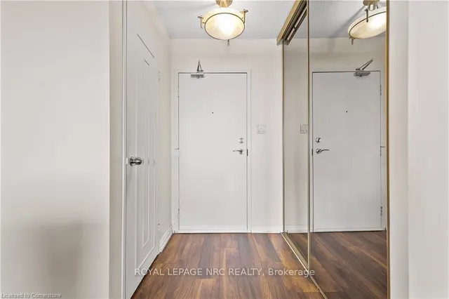 Additional property image - 500 GREEN Rd Unit 1414