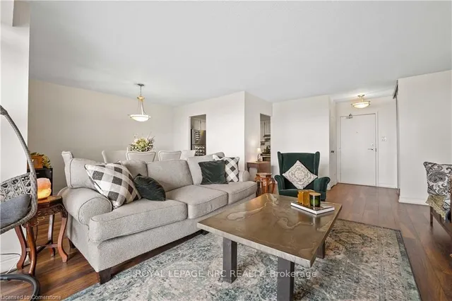 Additional property image - 500 GREEN Rd Unit 1414