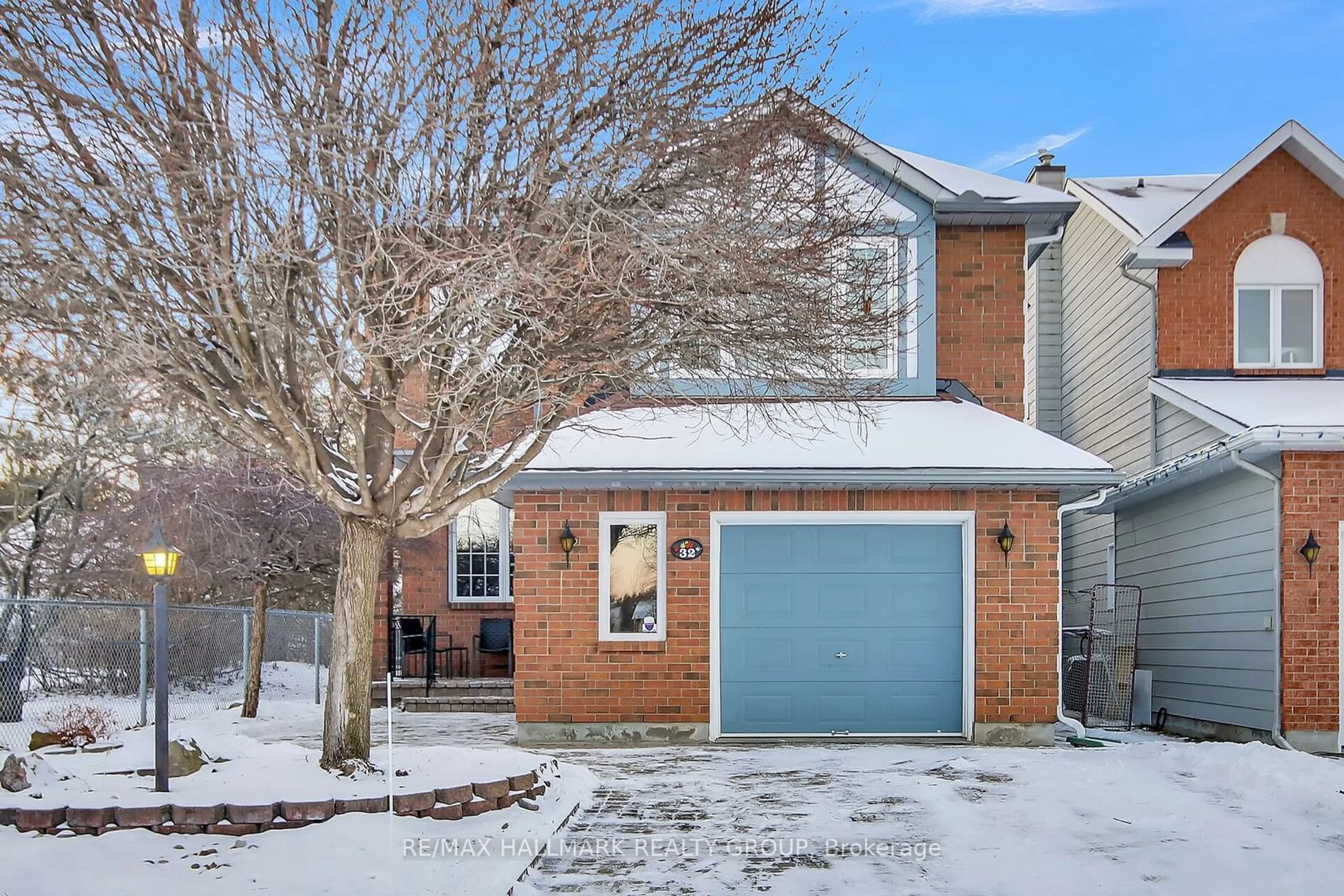 Home with brick exterior material, street for 32 Forestview Cres, Bells Corners and South to Fallowfield Ontario K2H 9P6